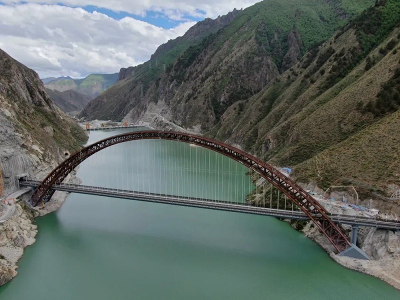 1645751933105982.jpg 640.jpg