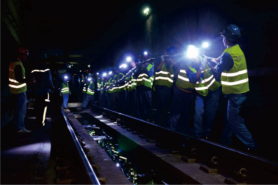 3《流動(dòng)的光影》 牟銘.png